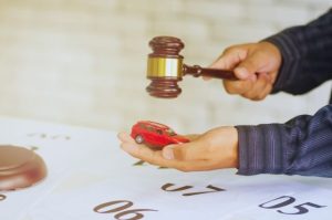 Vale a Pena Comprar Veículos e Leilão?